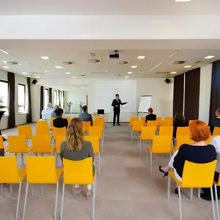 Otel River Style & 3*