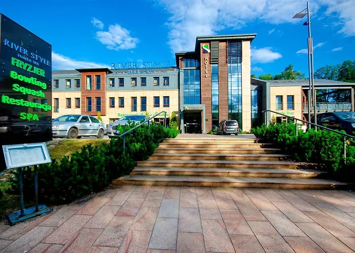 River Style & Hotel 3*